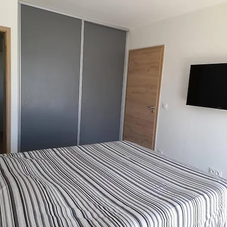 Spacieuse à Zonza Avec Piscine Privée *