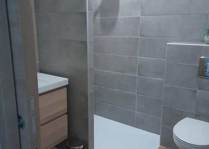 Spacieuse A Zonza Avec Piscine Privee * Conca