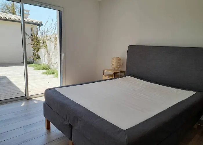 Spacieuse A Zonza Avec Piscine Privee 빌라
